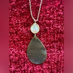 Genuine coin pearl necklace